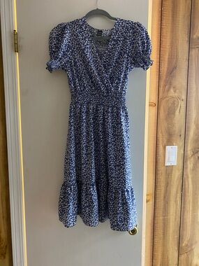 SHEIN Blue Floral Midi Dress